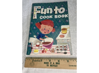 Vintage Children's Fun To Cook Book