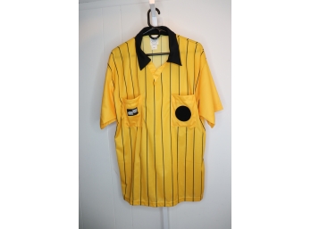 Official Sports Soccer Referee Shirt Size L With Red/yellow Card Wallet