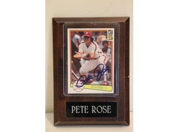 Framed 1982 SIGNED Pete Rose Donruss Baseball Card AUTOGRAPH