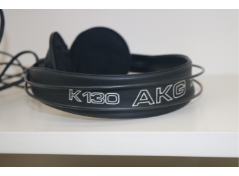 AKG ACOUSTICS K130 VINTAGE Headphone - Made In AUSTRIA