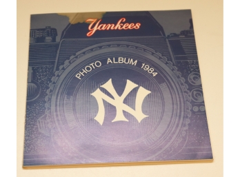 The New York Yankees 1984 Photo Album  (s20)