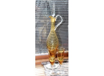 Vintage Art Glass Decanter And 2 Glasses