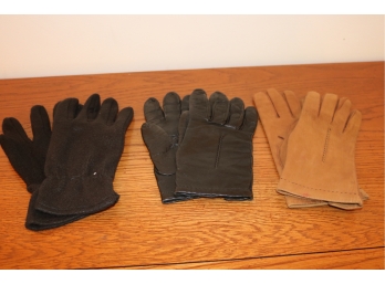 3 Pair Ladies Gloves.
