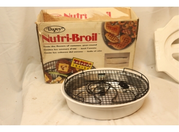 Dazey Nutri-Broil Indoor Smokeless Electric Grill