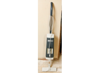2102 Electrolux Trivac - Vacuum Cleaner (G134)