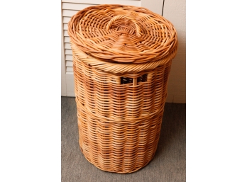 Stunning Wicker Basket/hamper W/ Lid - 32x20 (G145)