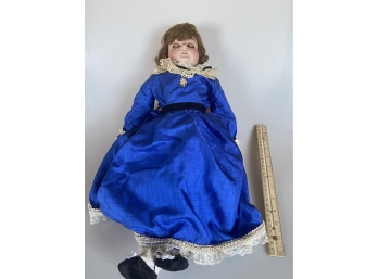Vintage Queen Louise Doll Gernany