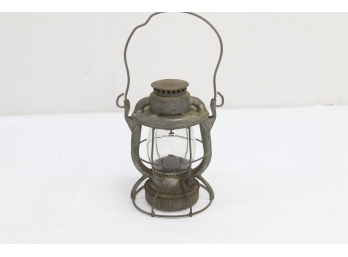 Dietz Vesta NYCS Railroad Kerosene Lantern With Clear Globe