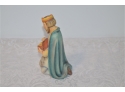 (#93) Vintage Goebel Hummel Nativity #214N Kneeling Wiseman Treasure Chest 1951