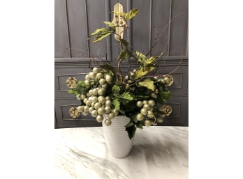 Gorgeous Holiday Floral Centerpiece