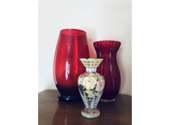 Red Vase Lot