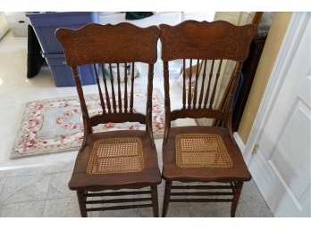 LOT OF 6 ANTIQUE PRESSED BACK OAK CHAIRS WITH CANED SEATS CIRCA 1910