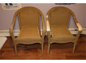 Lot Of 2 Wicker Chairs