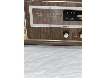 Model 740 Am/fm Radio Vintage