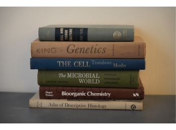 LOT OF SCIENCE BOOKS