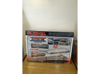 Lionel Amtrak Train Set
