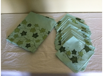 Table Cloth With Matching Napkins