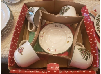 Christmas Plates With Cups