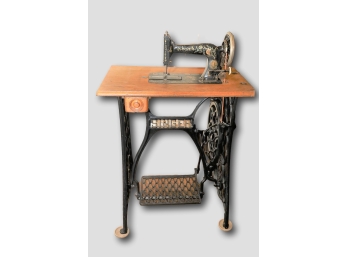 Beautifully Displayed Work Of Ingenuity - Antique Singer Sewing Machine