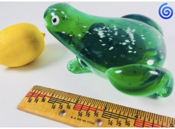 🌀 Bright Green Hand Made Art Glass Friendly Frog Figure