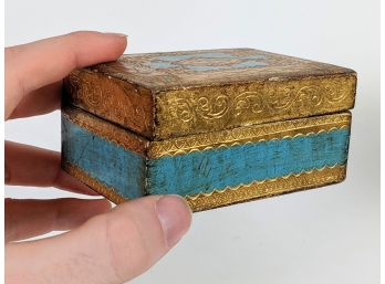 Petit Vintage Shabby Chic Painted Gilded Wooden Hinged Box For Your Small Treasures