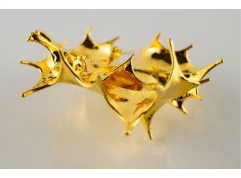 🌀 Gold Plated Christmas Holly Leaves Brooch