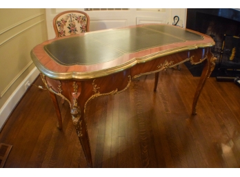 Beautiful French Leather Top Desk With Gilt Trim And Lovely Curved Edges