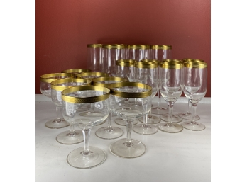 20 Etched Gold Tone Rim Glasses With Crystal Stems - Stemware