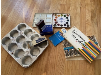 Cool Assorted Lot Of Vintage Art Supplies - Grumbacher Oil Pastels And Watercolors