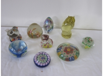 Group Lot Of 9 Paperweight