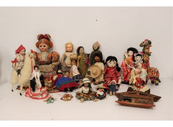 Group Lot Of Vintage Dolls