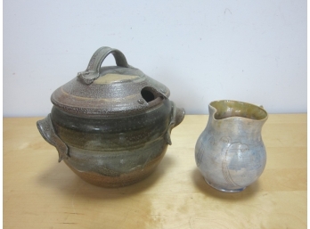 Two Earthware Pottery