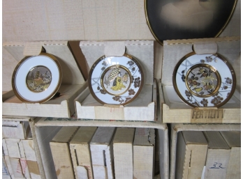 The Hamilton Collection Plates