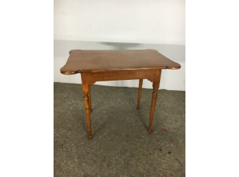 Antique Mable Side Table
