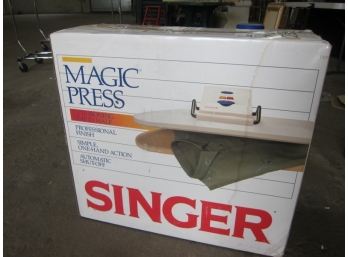 Singer Magic Press