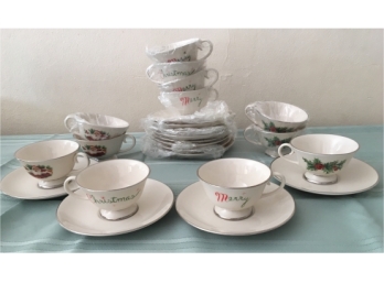 Set Of Twelve Christmas Coffee Cups And Saucers - Triomphe