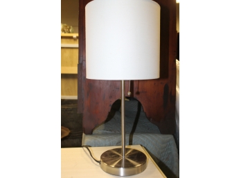 Mid Century Modern Look Table Lamp