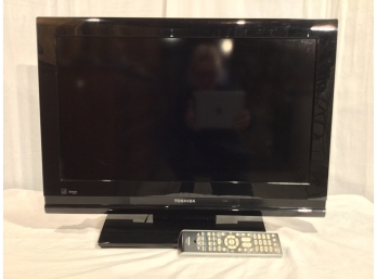 26' Toshiba Integrated High Definition LCD Television