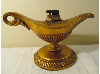 Vintage Metal Alladin's Lamp Table Lighter