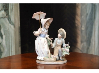 Lladro Figure 'For You'