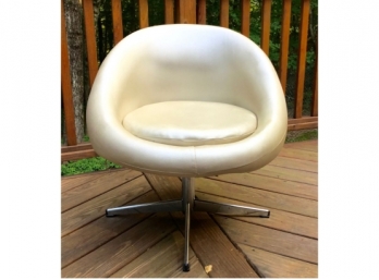 Mid Century Overman Style Pod Swivel Chair