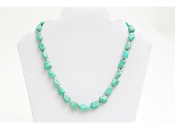 Nice Vintage Turquoise Beaded Necklace