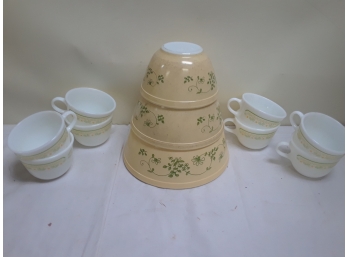 Three Pyrex Shenandoah Pattern Bowl Set And Eight Pyrex Cups