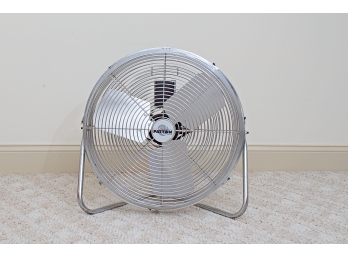 Paton Portable Floor Fan With Remote