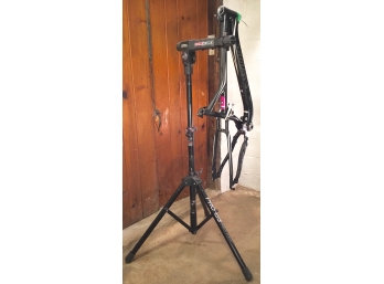 Spin Doctor  Pro G3 Bike Repair Stand