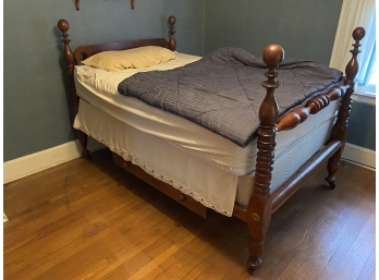 Antique Four Post Full Bed Frame (mattress Not Included)