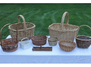 Lot 3 Of Collectible Baskets 8 In All Plus Vintage Cracker Tray