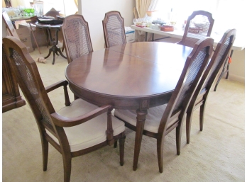 Vintage Henredon Dining Room Table And Chairs With Custom Pad And Two Leafs