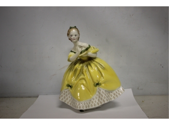 Vtg Royal Doulton  Last Waltz HN 2315 8' Porcelain Figurine