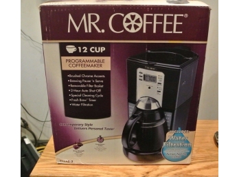 NEW Mr Coffee 12 Cup Programmable Coffee Maker FTX43-2
